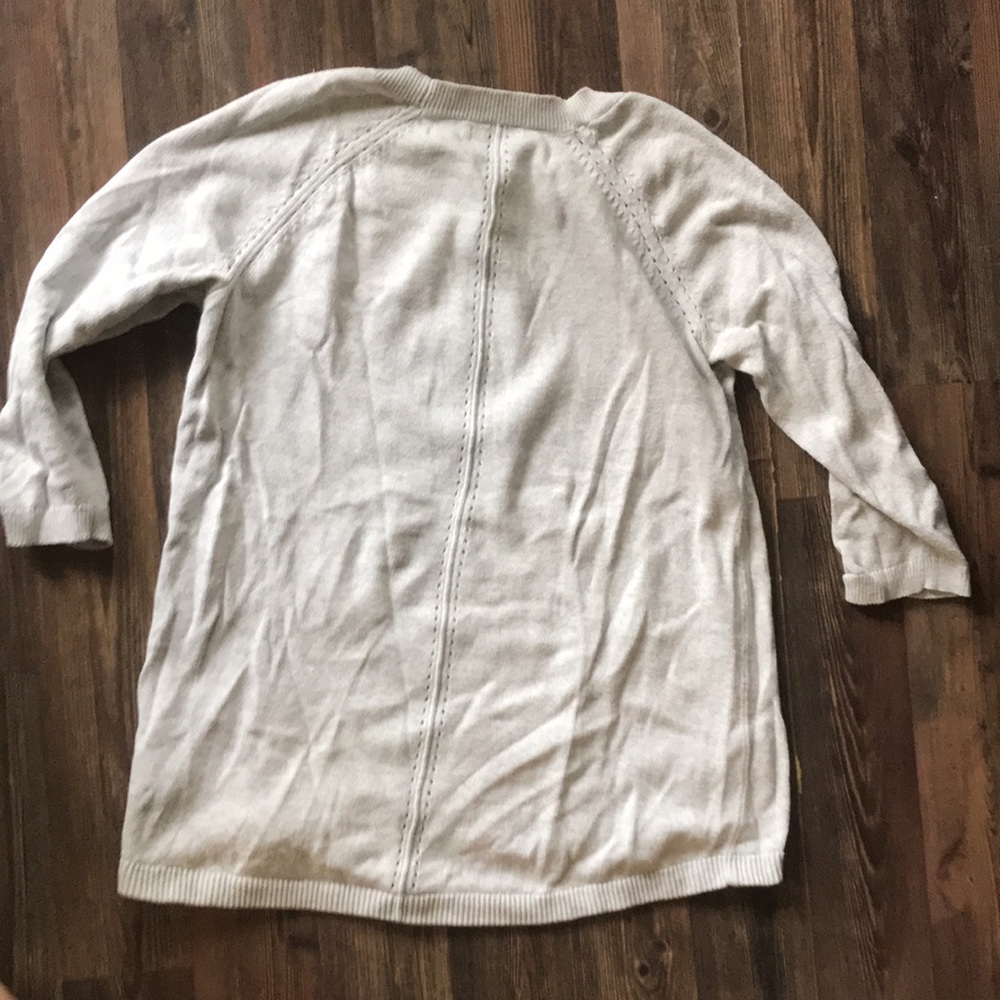 Simple sweater - Picture 5 of 6